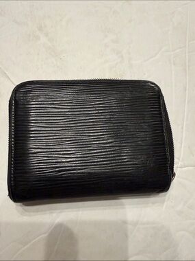 Louis Vuitton Black Epi Leather Textured Zip Wallet